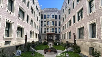 2121 James M Wood Boulevard W 316