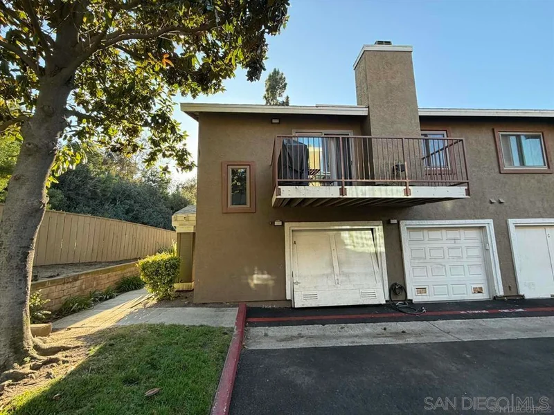 1512 Concord Way A photo 2