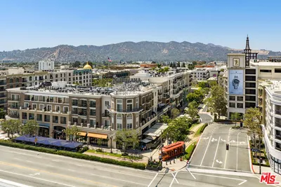 558 Caruso Avenue