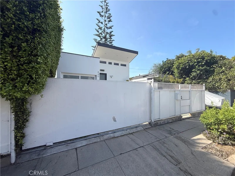 840 Brooks Avenue