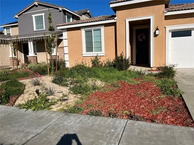 27528 Cloudy Peak