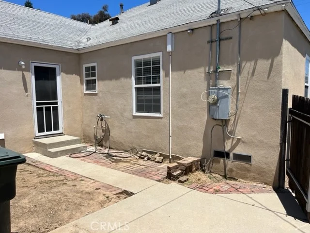 Photo 2 of 147 S Bleakwood Avenue