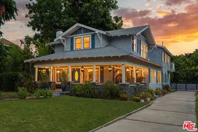 790 N El Molino Avenue