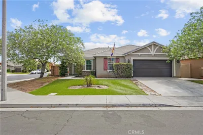 3411 Bryce Canyon Way photo 2