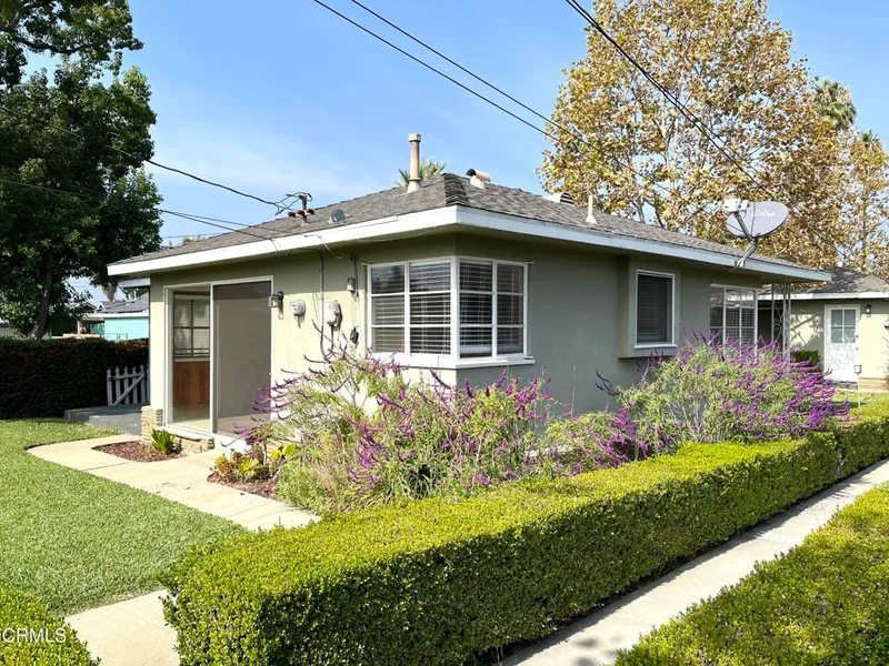 350 W Lemon Avenue photo 2