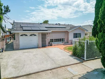 852 Gamble Street