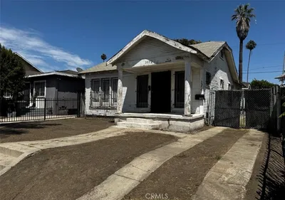 3972 S Hobart photo 2
