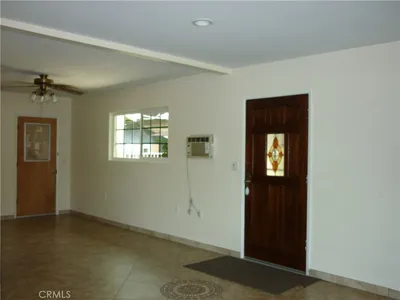 4011 Cedar Avenue photo 2