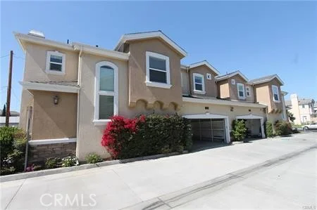 8701 Belmont