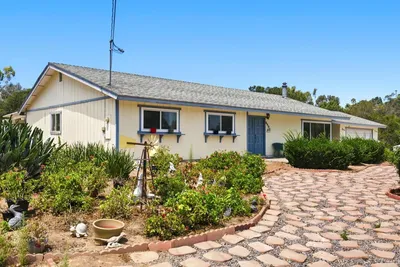860 La Moree Road