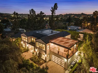 5261 Hermosa Avenue