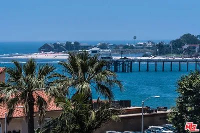22607 PACIFIC COAST Highway