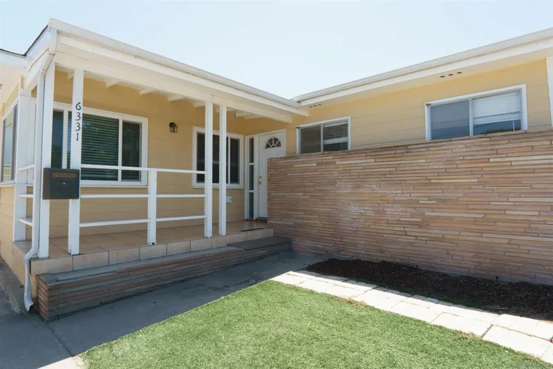 6331 Connie photo 2