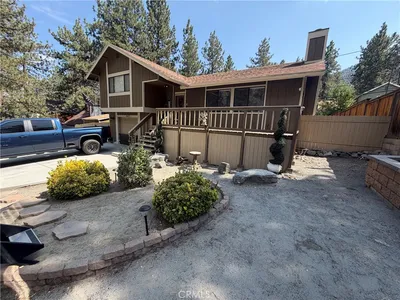 1837 Twin Lakes