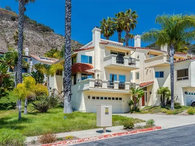 2098 Costa Del Sol