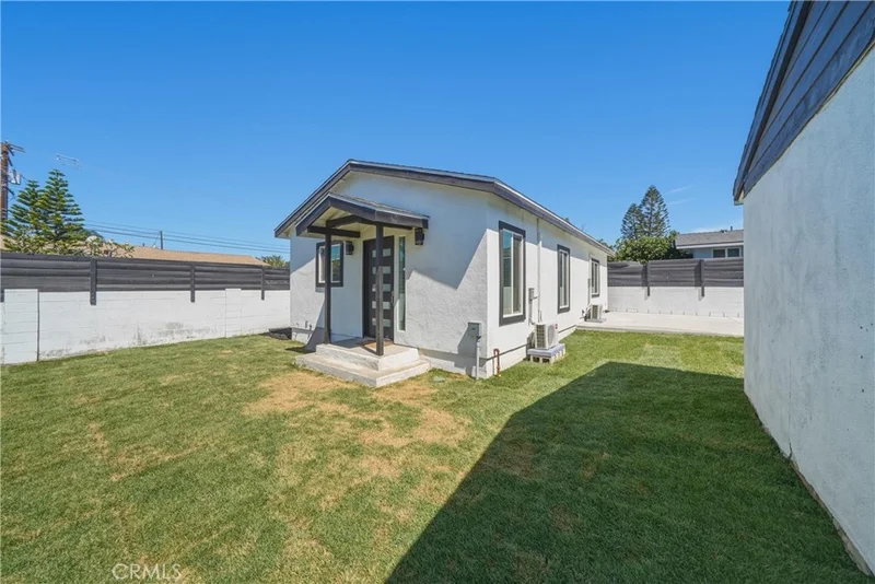 514 N Oakdale 2