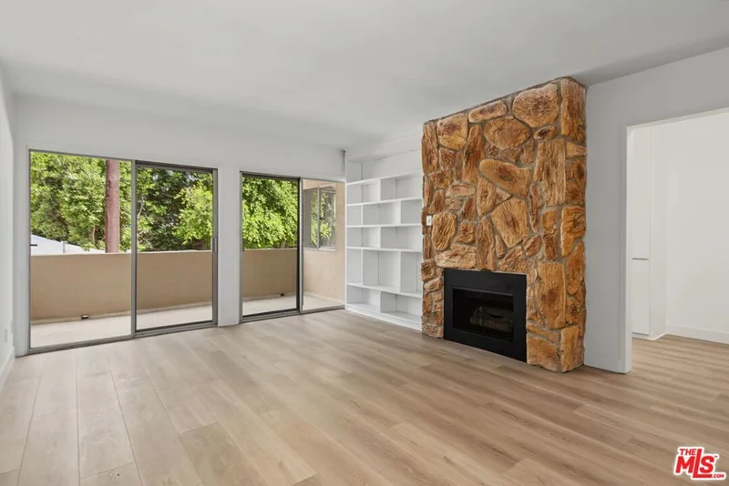 16169 W Sunset Boulevard 203