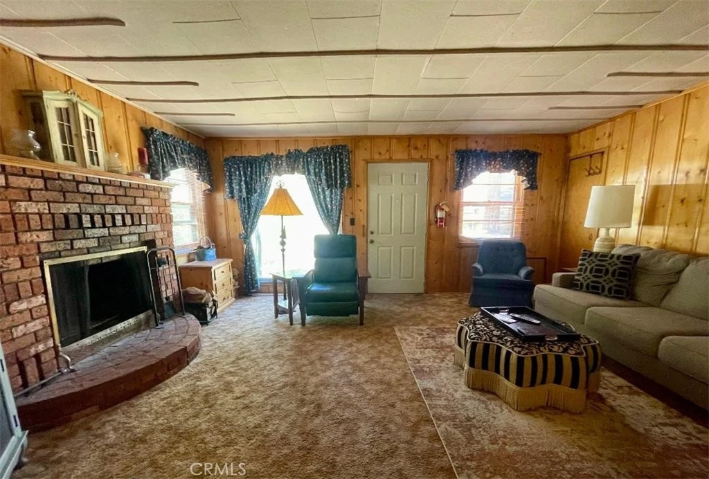 Interior 3