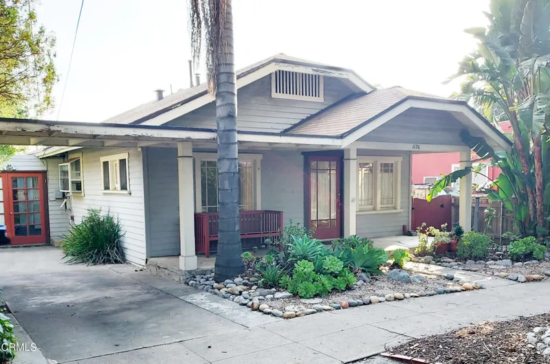 1176 E Claremont Street