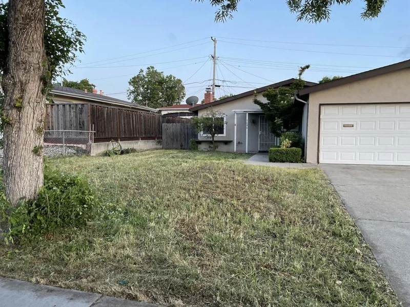 1686 Jupiter Drive photo 2