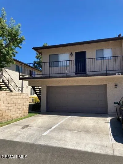 2075 Avenida Vista Del Monte 4