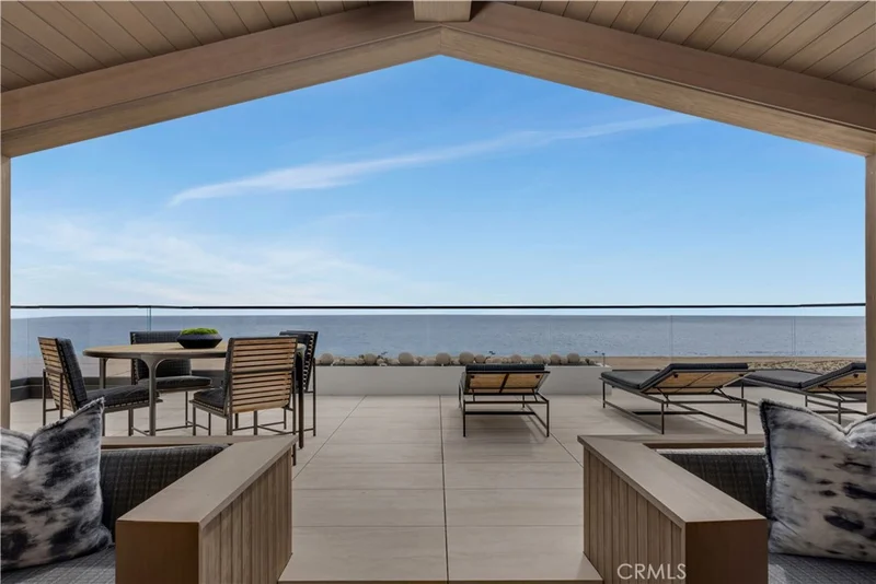 Photo 2 of 1700 E Oceanfront