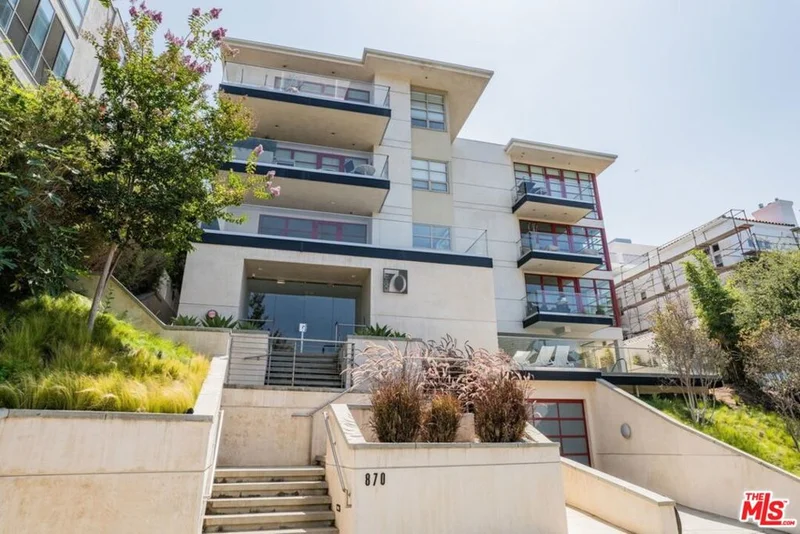 870 Haverford Avenue 101 photo 2