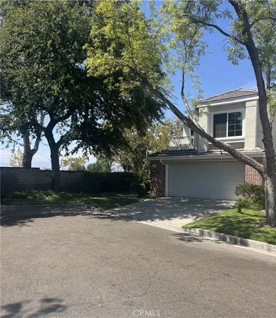 24502 Windsor A, Valencia, CA 91355