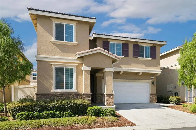 24914 Gossamer Court
