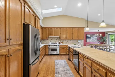 885 Ten Oaks Way