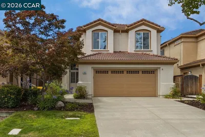 215 Azalea Ln