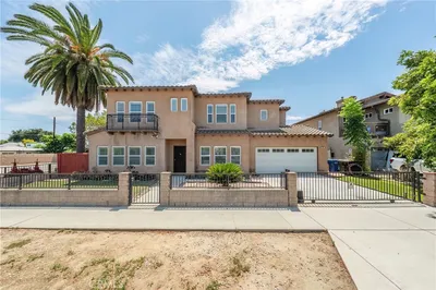 658 E. Phillips Boulevard