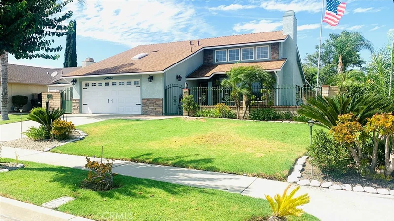 3830 Daisy Drive photo 2