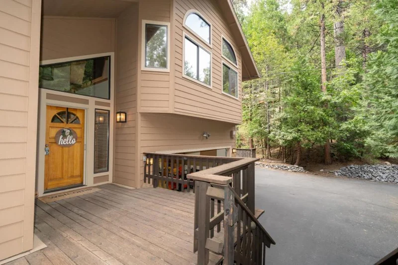 Photo 2 of 1265 Spring Valley Way