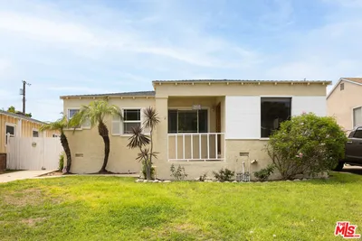 8333 Airlane Avenue, Los Angeles, CA 90045