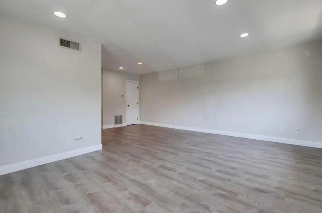 Interior 2