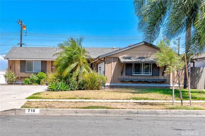 718 Meade Avenue