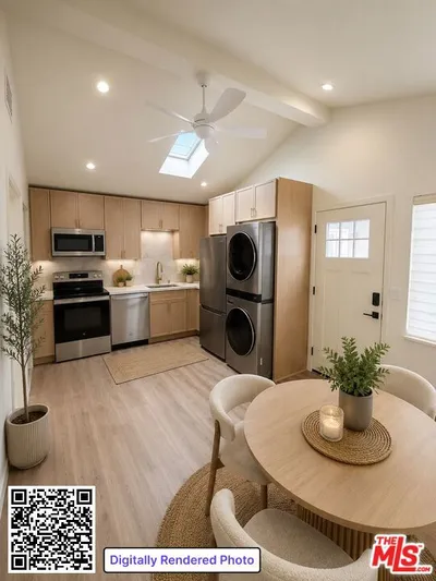 8472 San Carlos Way Unit B photo 2