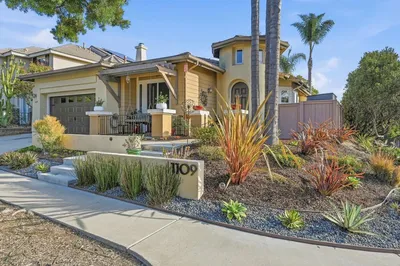 1109 Hampton Ct. photo 2
