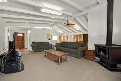 3883 Dagnino Rd photo 2