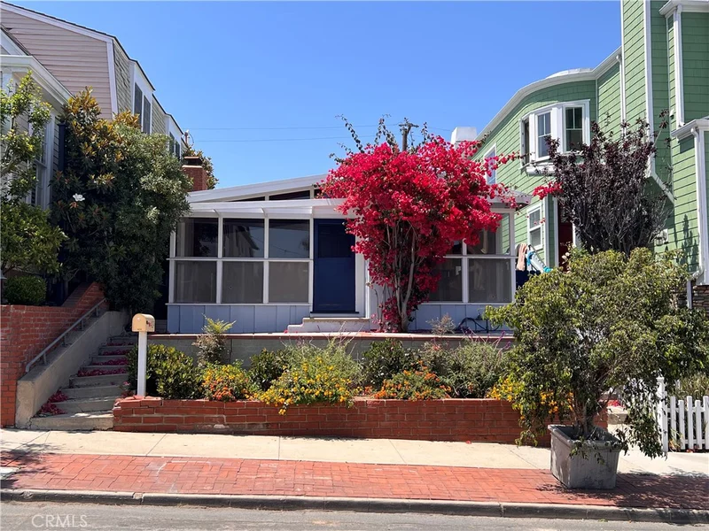 429 1st Street