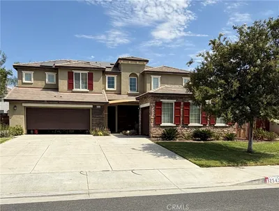 25432 Delphinium Ave photo 2