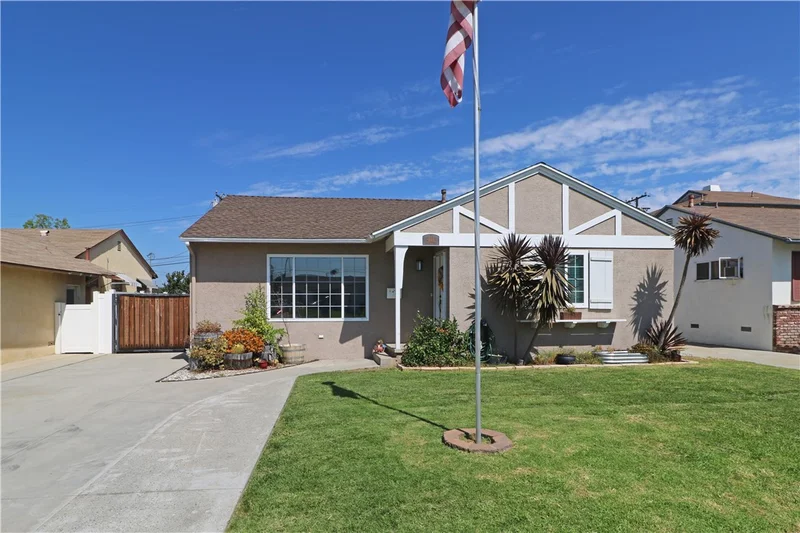 412 Catalpa
