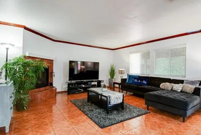 38305 Encanto photo 2