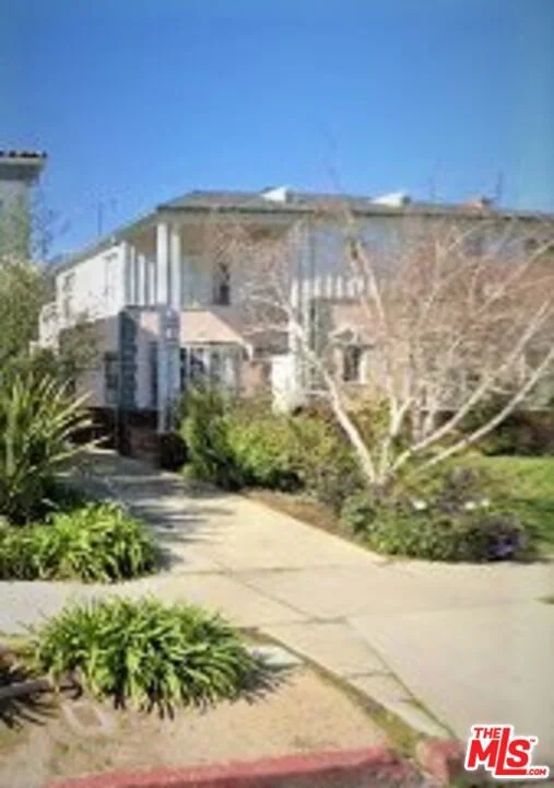1089 S Ogden Drive 1089-1/2