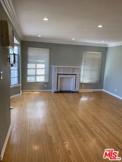 1089 S Ogden Drive 1089-1/2 photo 2
