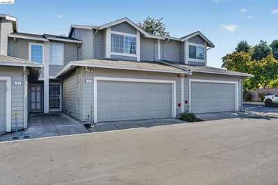 113 Harris Cir