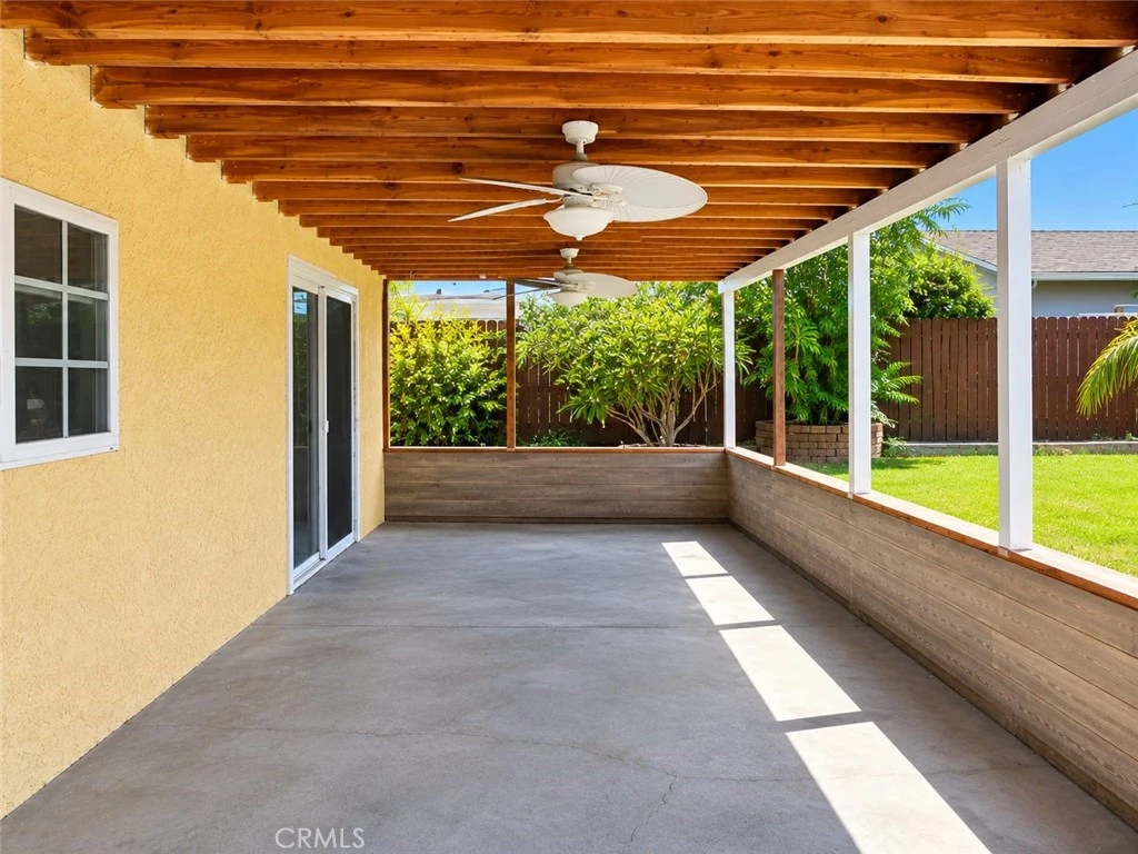 Interior 3