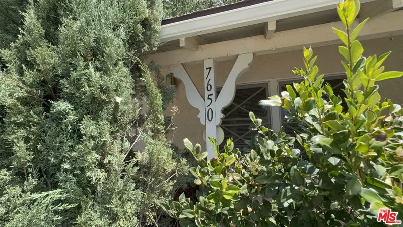 Photo 2 of 7650 N Wilbur Avenue