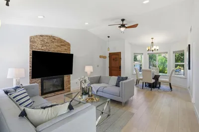 2736 Reno Drive